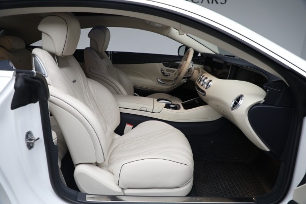 Used 2019 Mercedes-Benz S-Class AMG S 65 for sale Sold at Alfa Romeo of Westport in Westport CT 06880 19