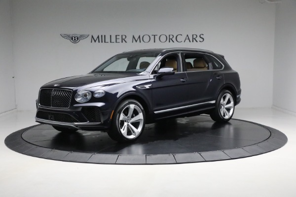 New 2024 Bentley Bentayga EWB V8 for sale $271,585 at Alfa Romeo of Westport in Westport CT 06880 2