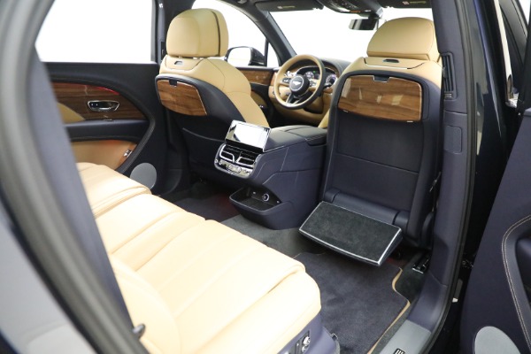 New 2024 Bentley Bentayga EWB V8 for sale Sold at Alfa Romeo of Westport in Westport CT 06880 26