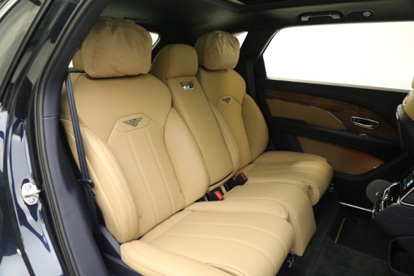 New 2024 Bentley Bentayga EWB V8 for sale Sold at Alfa Romeo of Westport in Westport CT 06880 28