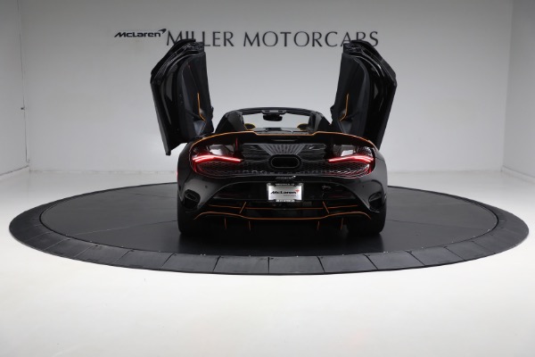 Used 2024 McLaren 750S Spider for sale Sold at Alfa Romeo of Westport in Westport CT 06880 23