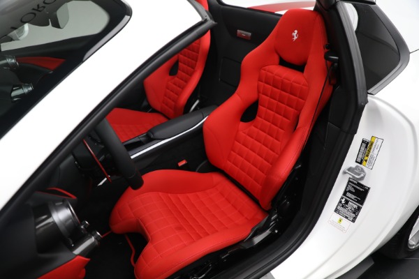 Used 2022 Ferrari 812 GTS for sale Sold at Alfa Romeo of Westport in Westport CT 06880 19