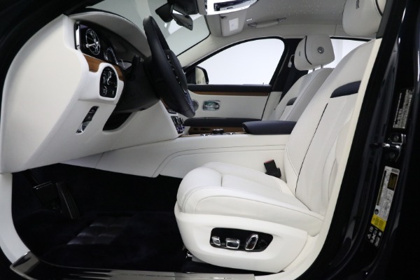Used 2022 Rolls-Royce Ghost for sale Sold at Alfa Romeo of Westport in Westport CT 06880 18