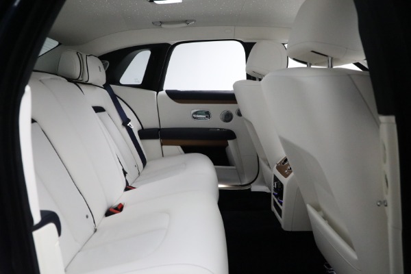 Used 2022 Rolls-Royce Ghost for sale Sold at Alfa Romeo of Westport in Westport CT 06880 27