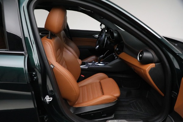Used 2021 Alfa Romeo Giulia Ti Sport for sale Sold at Alfa Romeo of Westport in Westport CT 06880 26