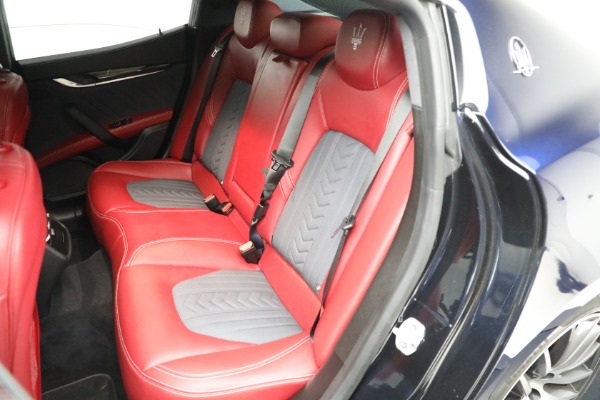 Used 2021 Maserati Ghibli SQ4 GranLusso for sale Sold at Alfa Romeo of Westport in Westport CT 06880 28