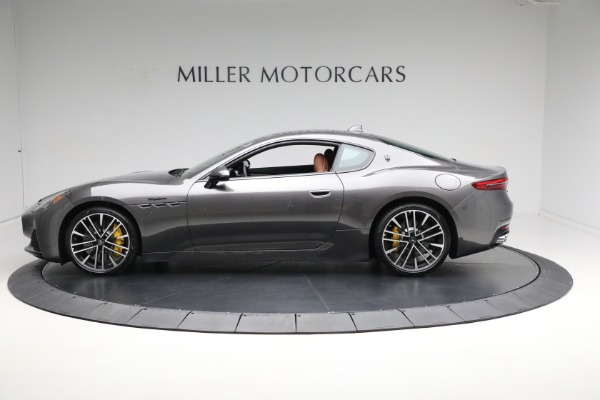 Used 2024 Maserati GranTurismo Modena for sale Call for price at Alfa Romeo of Westport in Westport CT 06880 3