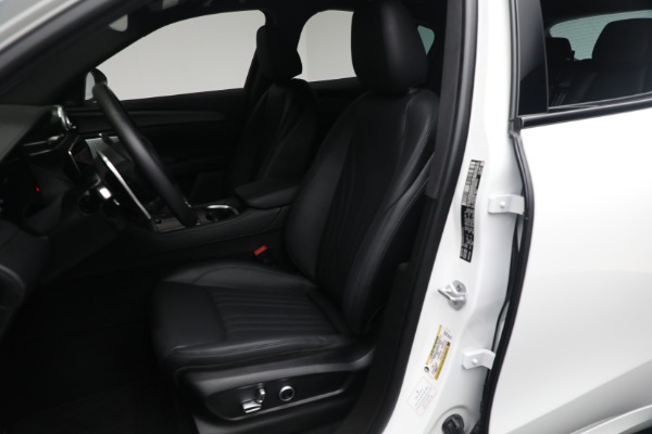 New 2024 Maserati Grecale GT for sale Sold at Alfa Romeo of Westport in Westport CT 06880 24