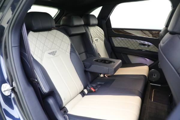 Used 2021 Bentley Bentayga V8 for sale Sold at Alfa Romeo of Westport in Westport CT 06880 24