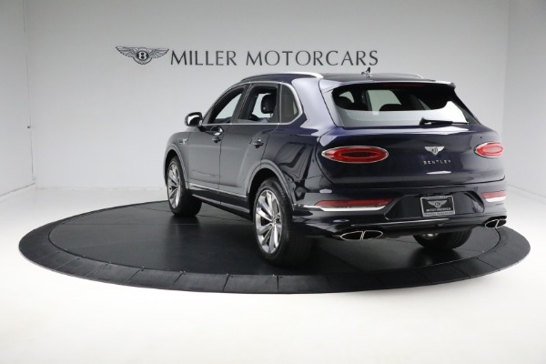 Used 2021 Bentley Bentayga V8 for sale Sold at Alfa Romeo of Westport in Westport CT 06880 4