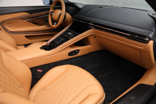 New 2024 Aston Martin DB12 Volante for sale Sold at Alfa Romeo of Westport in Westport CT 06880 27