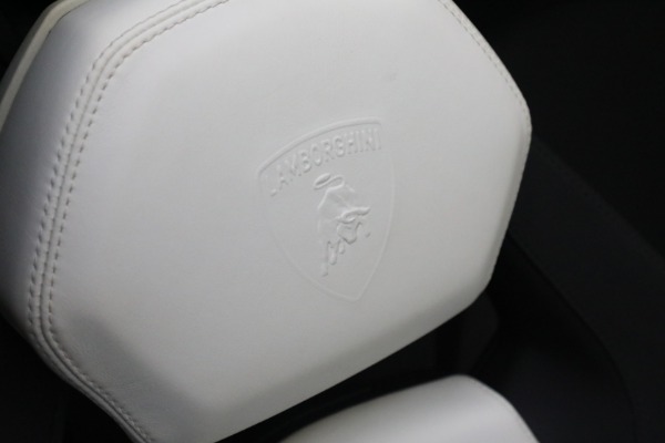 Used 2013 Lamborghini Aventador LP 700-4 for sale Sold at Alfa Romeo of Westport in Westport CT 06880 25