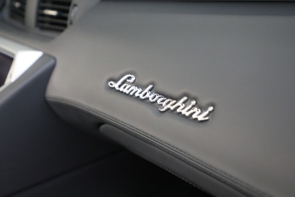 Used 2013 Lamborghini Aventador LP 700-4 for sale Sold at Alfa Romeo of Westport in Westport CT 06880 26