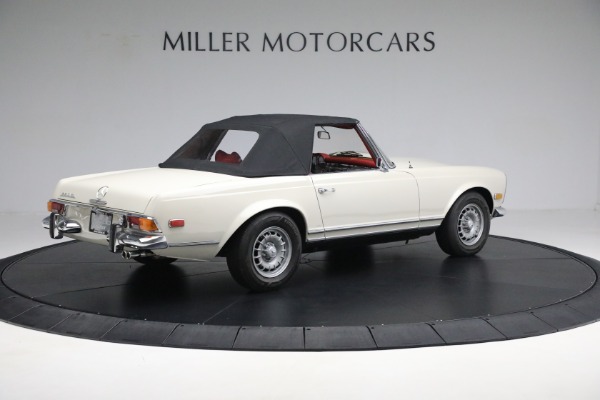 Used 1970 Mercedes-Benz 280 SL for sale Sold at Alfa Romeo of Westport in Westport CT 06880 16