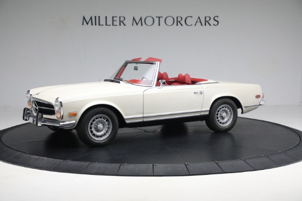 Used 1970 Mercedes-Benz 280 SL for sale Sold at Alfa Romeo of Westport in Westport CT 06880 2