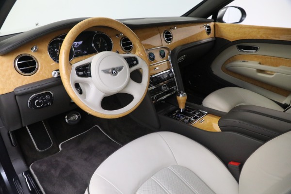Used 2013 Bentley Mulsanne for sale Sold at Alfa Romeo of Westport in Westport CT 06880 13