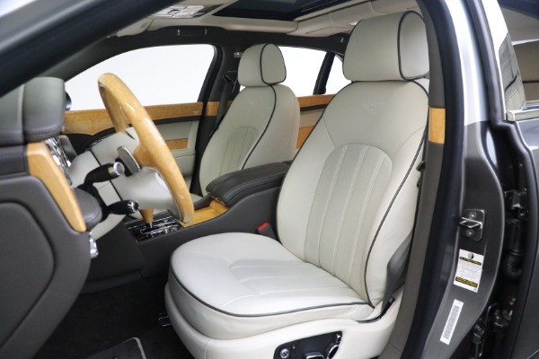 Used 2013 Bentley Mulsanne for sale Sold at Alfa Romeo of Westport in Westport CT 06880 15