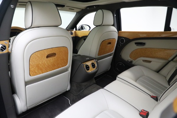 Used 2013 Bentley Mulsanne for sale Sold at Alfa Romeo of Westport in Westport CT 06880 17