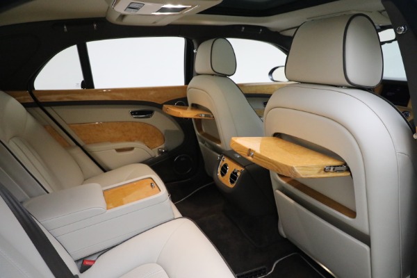 Used 2013 Bentley Mulsanne for sale Sold at Alfa Romeo of Westport in Westport CT 06880 28