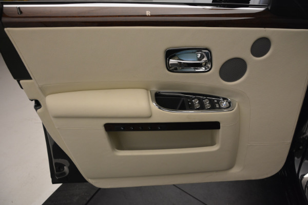 Used 2013 Rolls-Royce Ghost for sale Sold at Alfa Romeo of Westport in Westport CT 06880 21