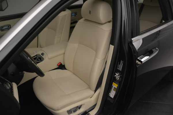 Used 2013 Rolls-Royce Ghost for sale Sold at Alfa Romeo of Westport in Westport CT 06880 23