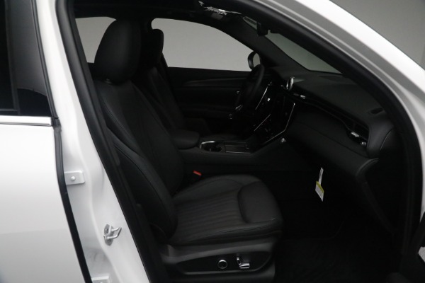 New 2024 Maserati Grecale GT for sale Sold at Alfa Romeo of Westport in Westport CT 06880 27