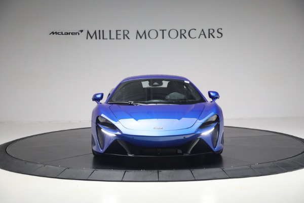 New 2025 McLaren Artura for sale Sold at Alfa Romeo of Westport in Westport CT 06880 12