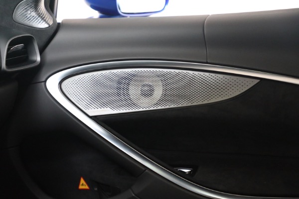 New 2025 McLaren Artura for sale Sold at Alfa Romeo of Westport in Westport CT 06880 25