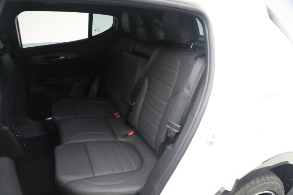 Used 2024 Alfa Romeo Tonale Veloce for sale $29,900 at Alfa Romeo of Westport in Westport CT 06880 23