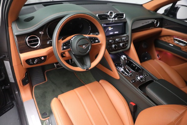 Used 2023 Bentley Bentayga Azure Hybrid for sale $159,900 at Alfa Romeo of Westport in Westport CT 06880 23
