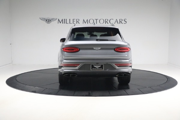 Used 2023 Bentley Bentayga Azure Hybrid for sale $159,900 at Alfa Romeo of Westport in Westport CT 06880 7