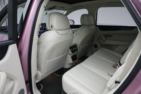 Used 2019 Bentley Bentayga V8 for sale Sold at Alfa Romeo of Westport in Westport CT 06880 23