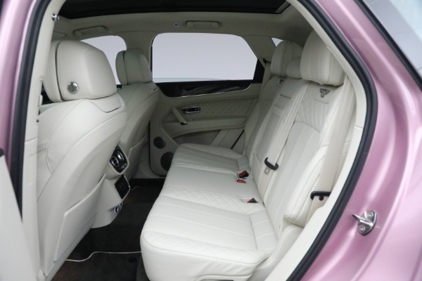 Used 2019 Bentley Bentayga V8 for sale Sold at Alfa Romeo of Westport in Westport CT 06880 24
