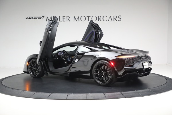 Used 2025 McLaren Artura TechLux for sale $227,900 at Alfa Romeo of Westport in Westport CT 06880 15