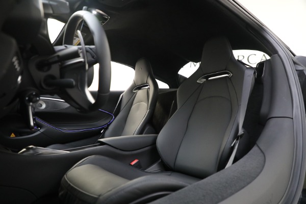 Used 2025 McLaren Artura TechLux for sale $227,900 at Alfa Romeo of Westport in Westport CT 06880 18