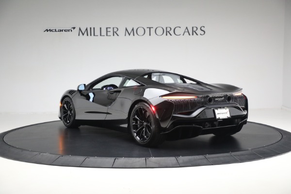 Used 2025 McLaren Artura TechLux for sale $227,900 at Alfa Romeo of Westport in Westport CT 06880 5