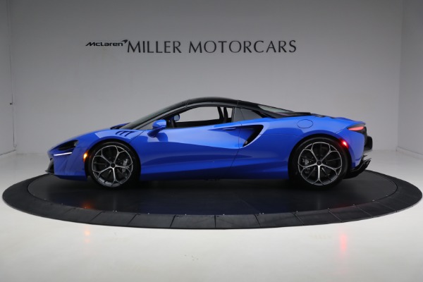 New 2025 McLaren Artura Spider Performance for sale $329,718 at Alfa Romeo of Westport in Westport CT 06880 16