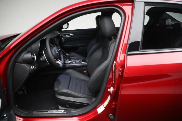Used 2024 Alfa Romeo Giulia Quadrifoglio for sale $71,900 at Alfa Romeo of Westport in Westport CT 06880 25