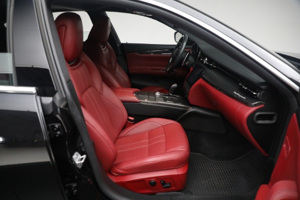Used 2018 Maserati Quattroporte S Q4 GranSport for sale Sold at Alfa Romeo of Westport in Westport CT 06880 28