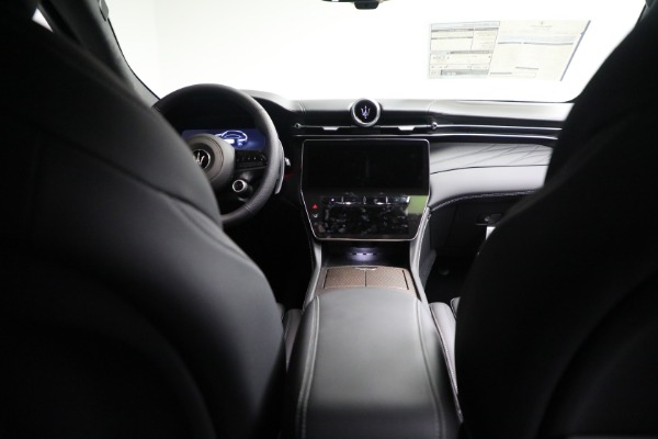 New 2025 Maserati Grecale Folgore - Fully Electric Vehicle for sale Sold at Alfa Romeo of Westport in Westport CT 06880 22