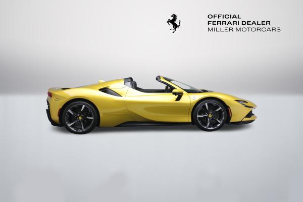 Used 2024 Ferrari SF90 Spider for sale $565,900 at Alfa Romeo of Westport in Westport CT 06880 10