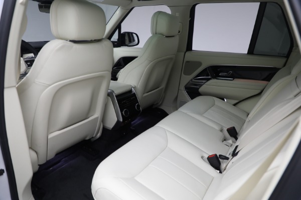 Used 2023 Land Rover Range Rover P530 SE for sale Sold at Alfa Romeo of Westport in Westport CT 06880 17