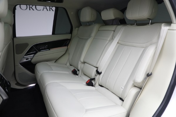 Used 2023 Land Rover Range Rover P530 SE for sale Sold at Alfa Romeo of Westport in Westport CT 06880 19