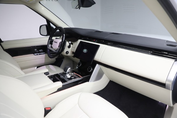 Used 2023 Land Rover Range Rover P530 SE for sale Sold at Alfa Romeo of Westport in Westport CT 06880 20