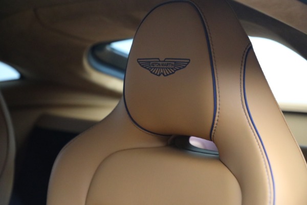 New 2025 Aston Martin Vantage for sale Sold at Alfa Romeo of Westport in Westport CT 06880 16