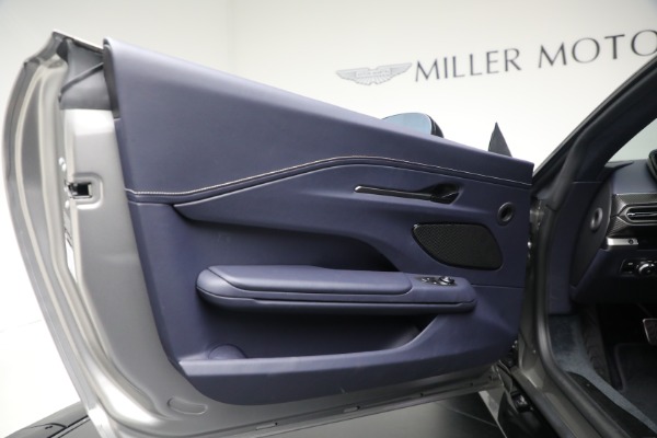 New 2025 Aston Martin Vantage for sale Sold at Alfa Romeo of Westport in Westport CT 06880 13