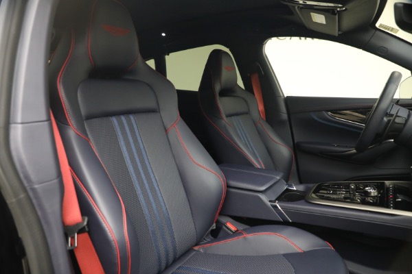 Used 2025 Aston Martin DBX 707 for sale $209,900 at Alfa Romeo of Westport in Westport CT 06880 24
