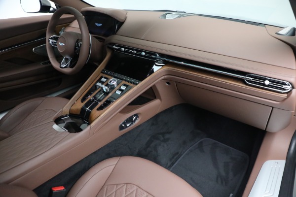Used 2025 Aston Martin DB12 V8 for sale $245,900 at Alfa Romeo of Westport in Westport CT 06880 24