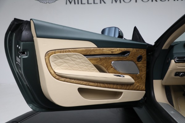 New 2025 Aston Martin DB12 Volante for sale Sold at Alfa Romeo of Westport in Westport CT 06880 28
