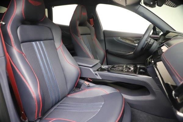 New 2025 Aston Martin DBX707 for sale $307,900 at Alfa Romeo of Westport in Westport CT 06880 16